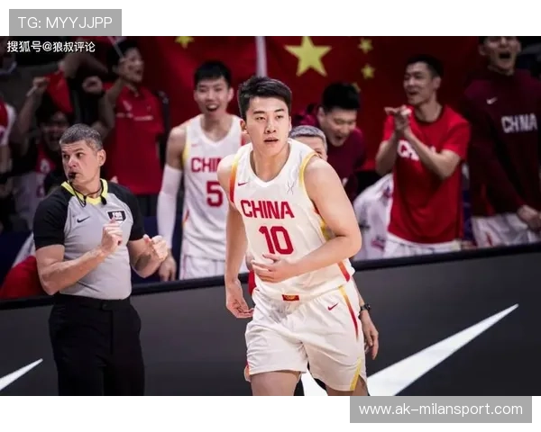 中国男篮年轻阵容展现无限潜力，中国篮球年轻球员