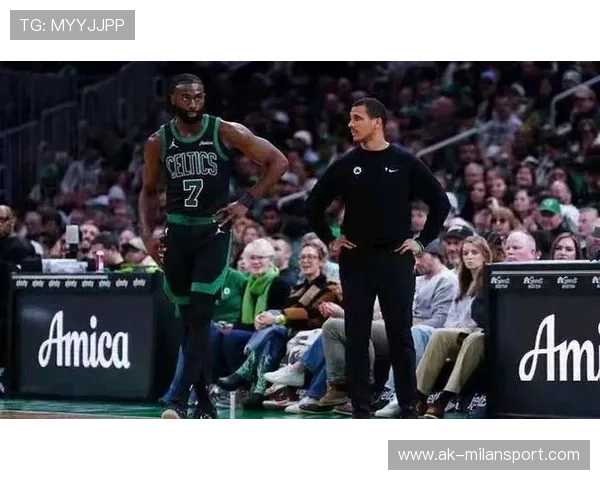 对手利用凯尔特人快速反击短板：致命弱点显露无遗，凯尔特人强吗